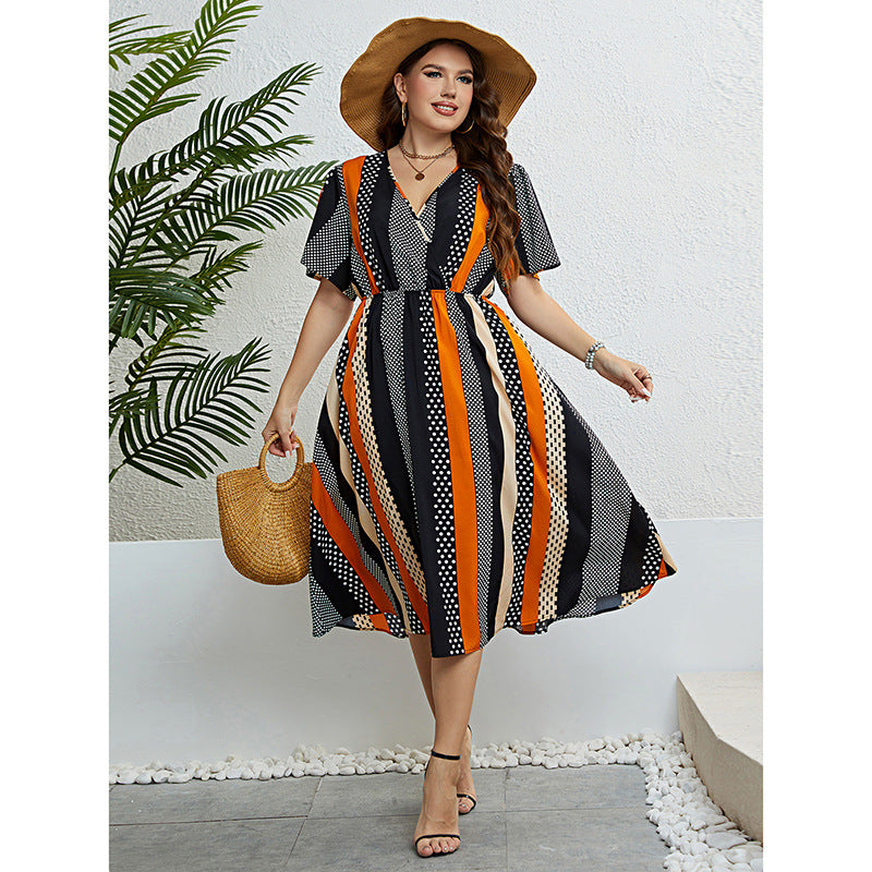 Plus Size Short Sleeve Summer Dress with V Neck