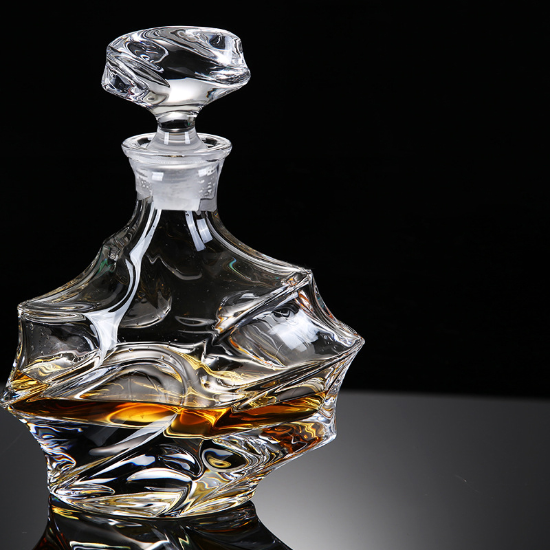 Helldream Crystal Decanter